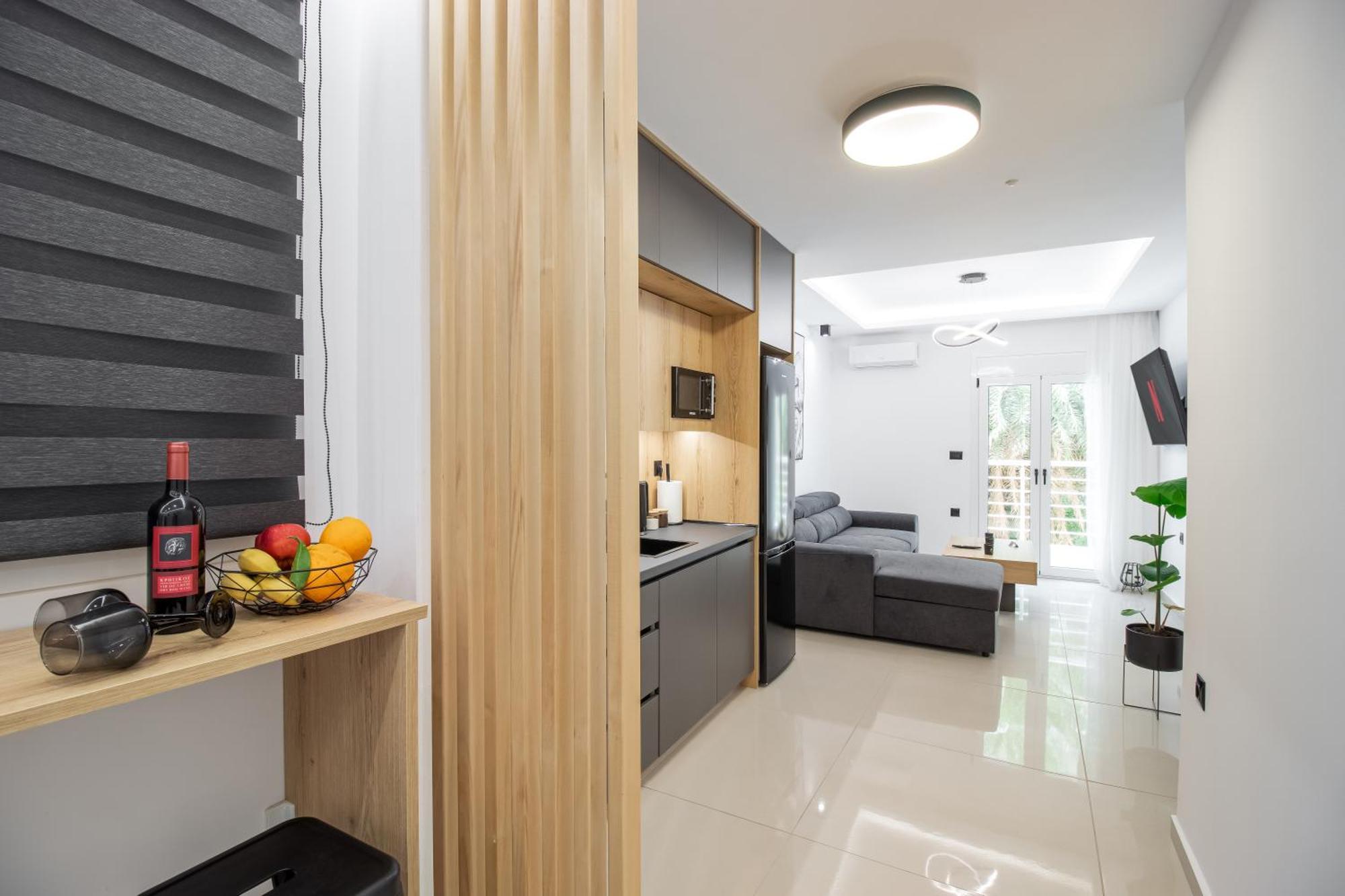New Luxury Apartment Near Center With Garden View Bendevís Eksteriør billede